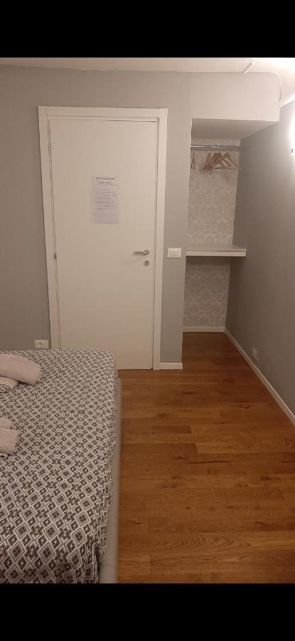 B&B Italian Guest Genova エクステリア 写真